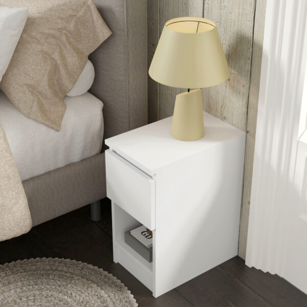 5903769752102 MAJA 25 1D Biala Aranz kadrB